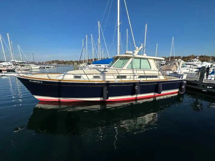 Sabre 38 Yacht Photos Pics 