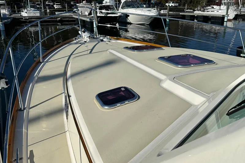 Sabre 38 Yacht Photos Pics 