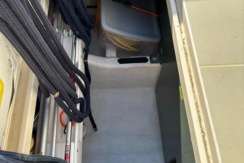 Sabre 38 Yacht Photos Pics 