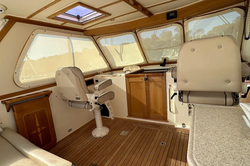 Sabre 38 Yacht Photos Pics 