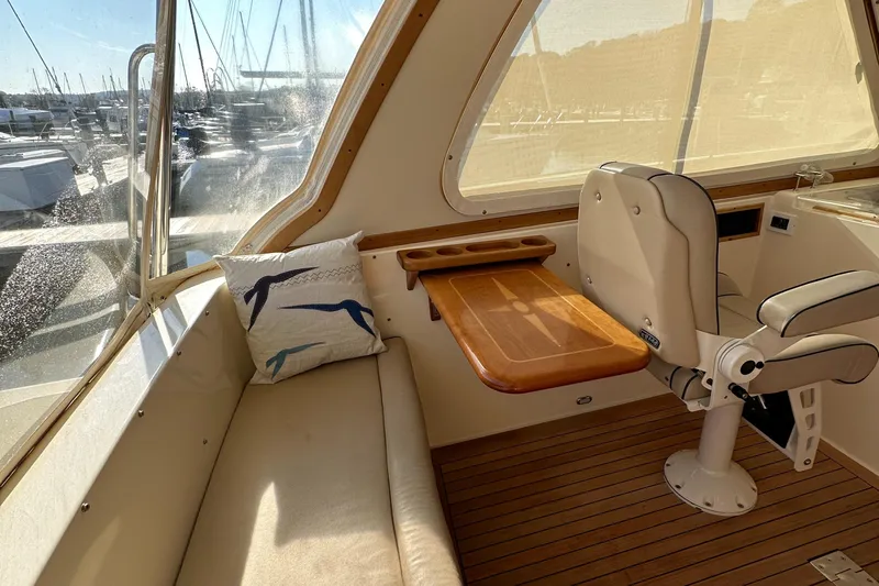 Sabre 38 Yacht Photos Pics 