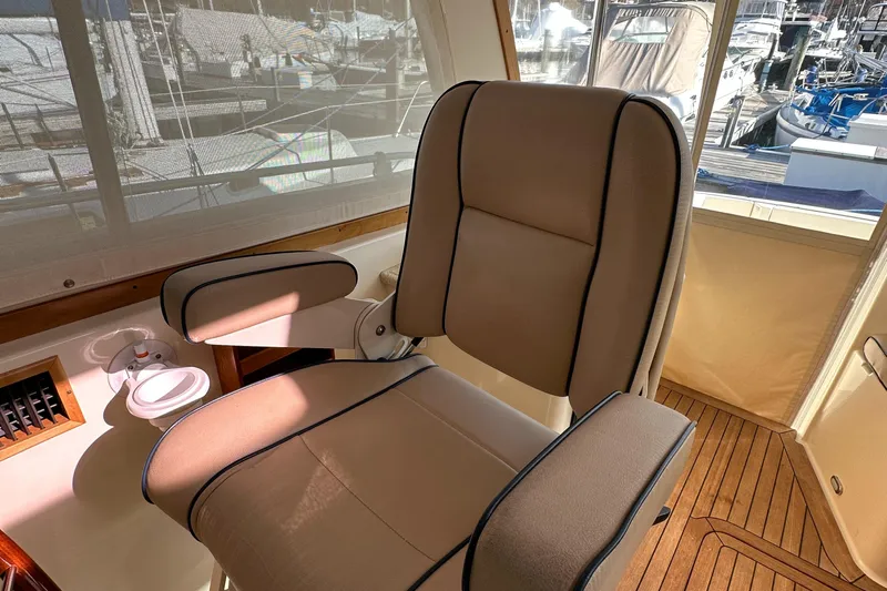 Sabre 38 Yacht Photos Pics 