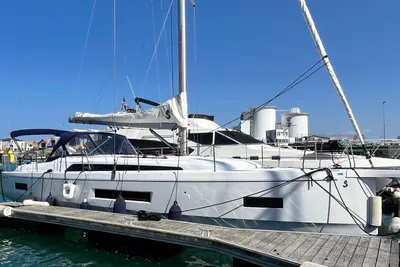 2022 Beneteau Oceanis 40.1