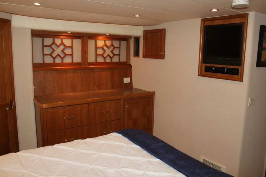 2000 Pacific Mariner 65 Motor Yacht