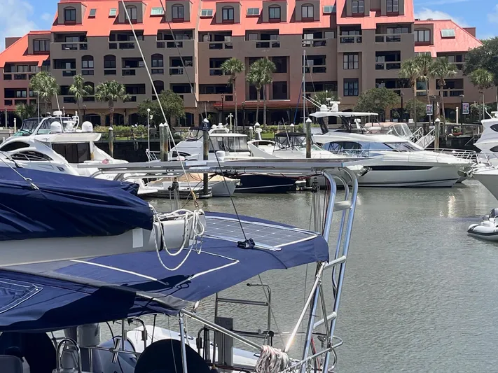  Yacht Photos Pics Custom Solar Arch