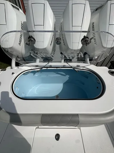  Yacht Photos Pics 2024 Onslow Bay 41 boat with Mercury engines and a blue livewell.