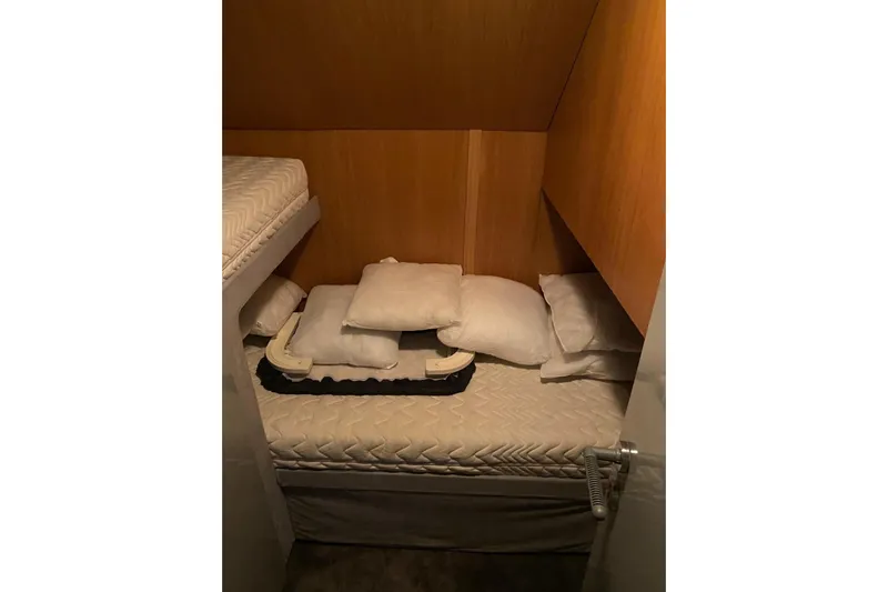 Captain Back Yacht Photos Pics Cozy cabin interior of 1988 Cantiere Navale di Pesaro Studio Mare Atmosfere 46 yacht.