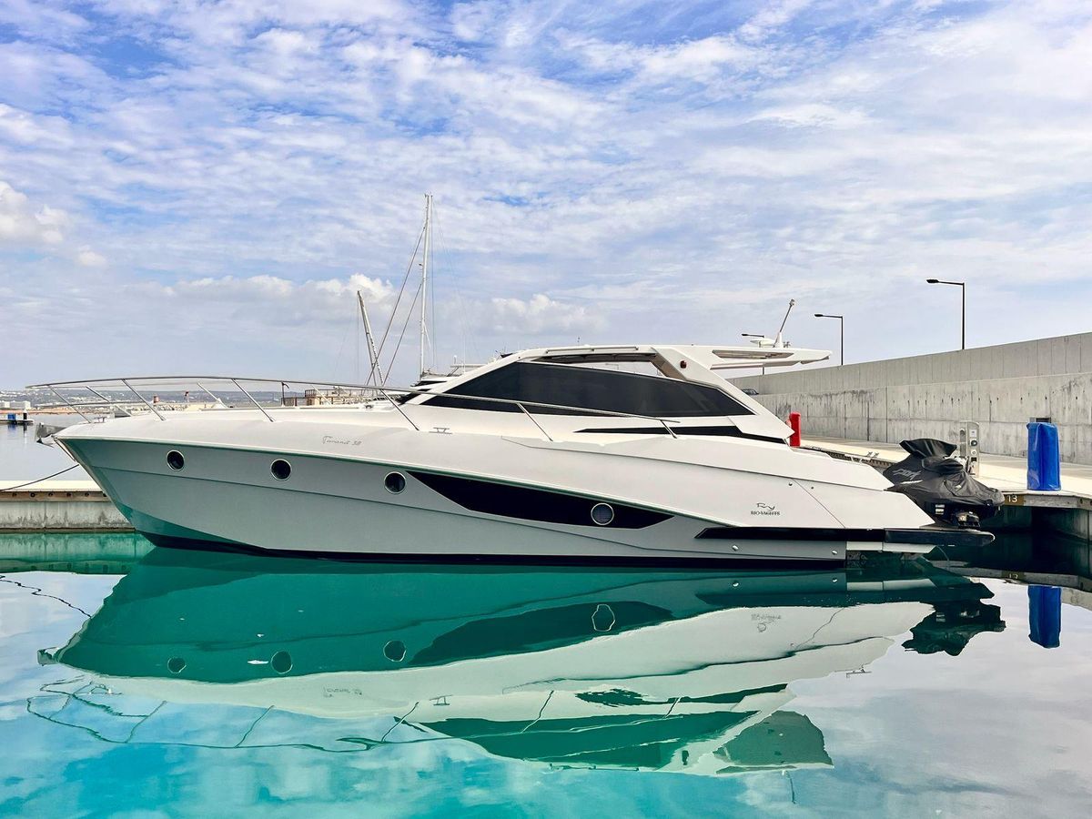 2018 Rio Yachts 43 