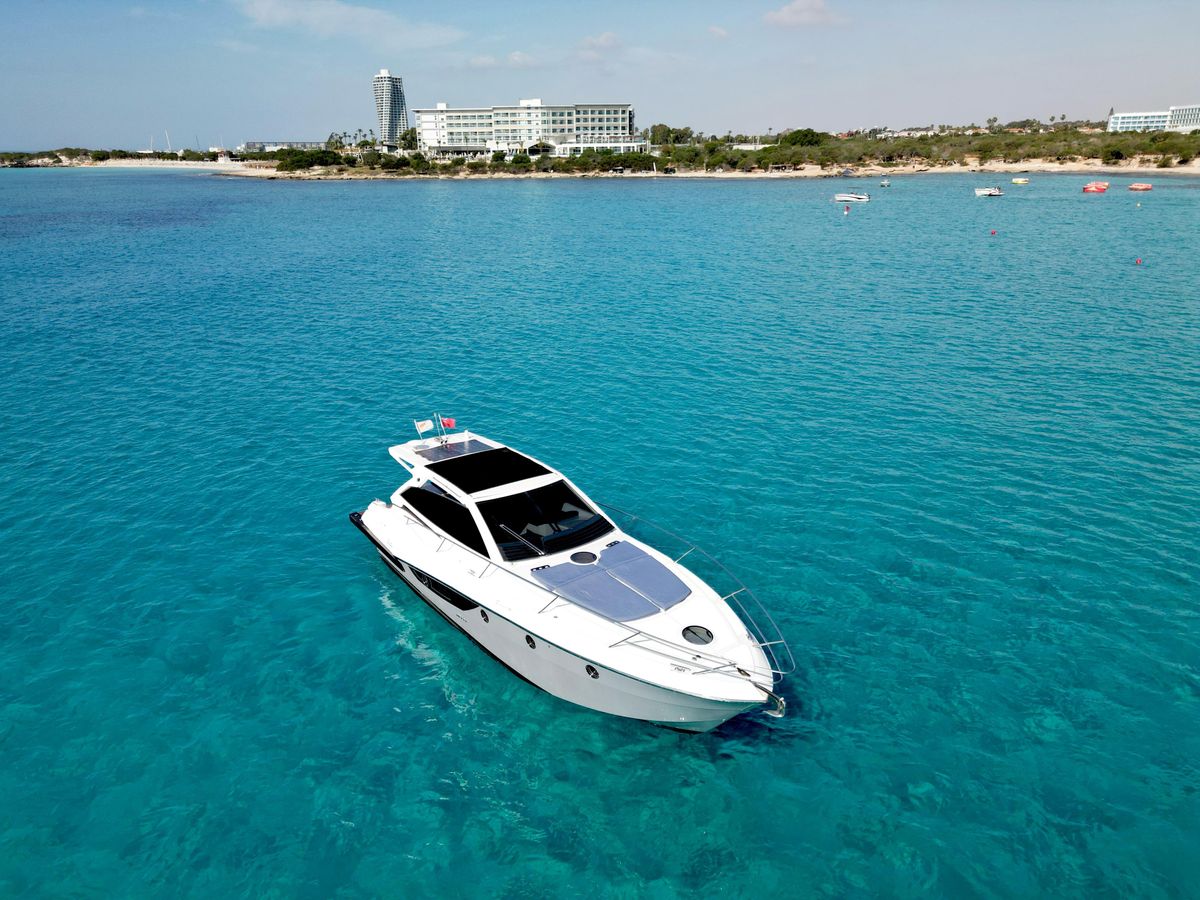 2018 Rio Yachts 43 
