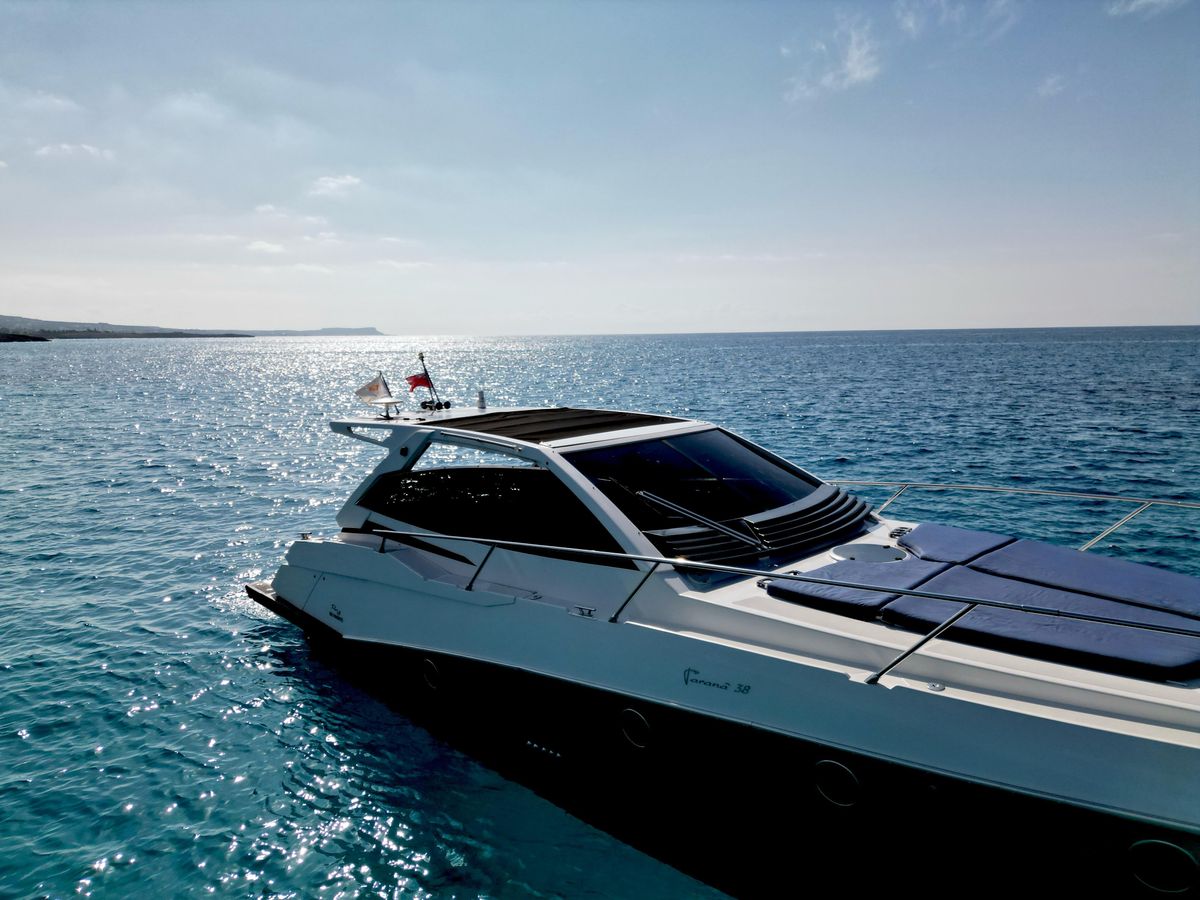 2018 Rio Yachts 43 