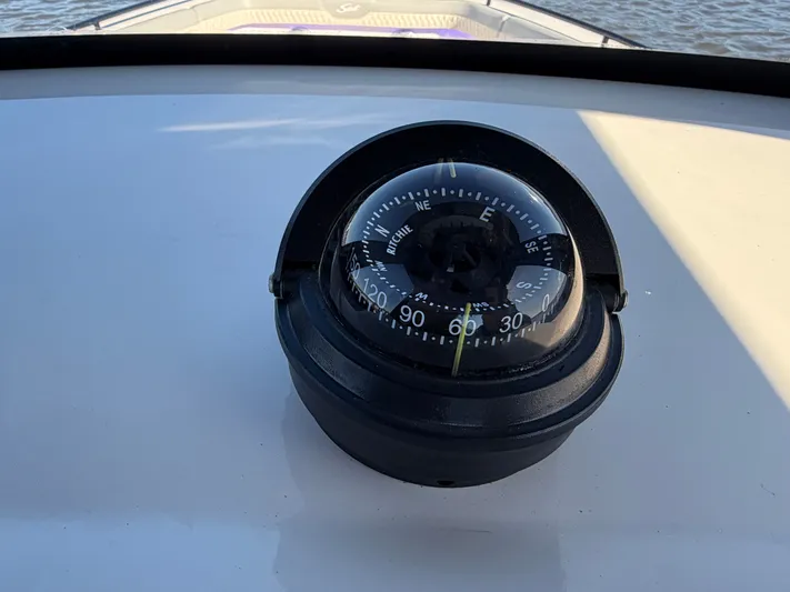  Yacht Photos Pics Compass on a 2025 Scout 260 LXF boat.