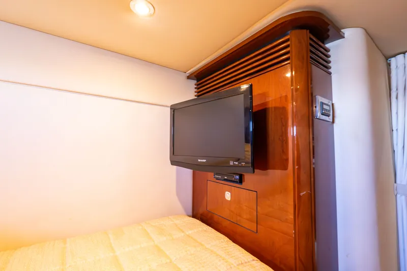 Liquidity Yacht Photos Pics 