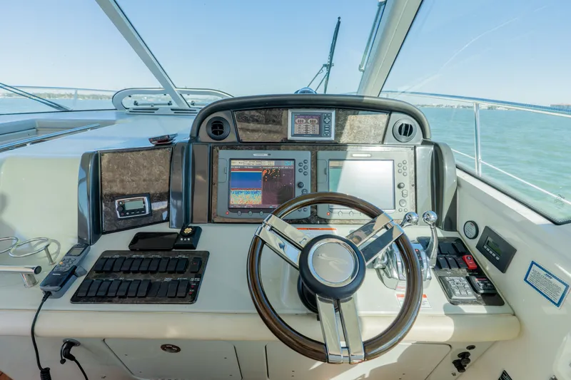 Liquidity Yacht Photos Pics 