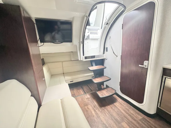 La Cha Cha Yacht Photos Pics 