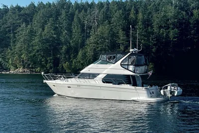 Carver 450 Voyager Pilothouse