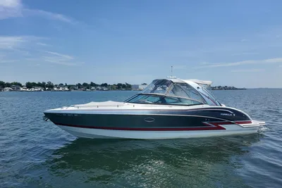 2018 Formula Bowrider 310