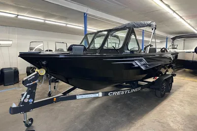 Crestliner 2050 Commander