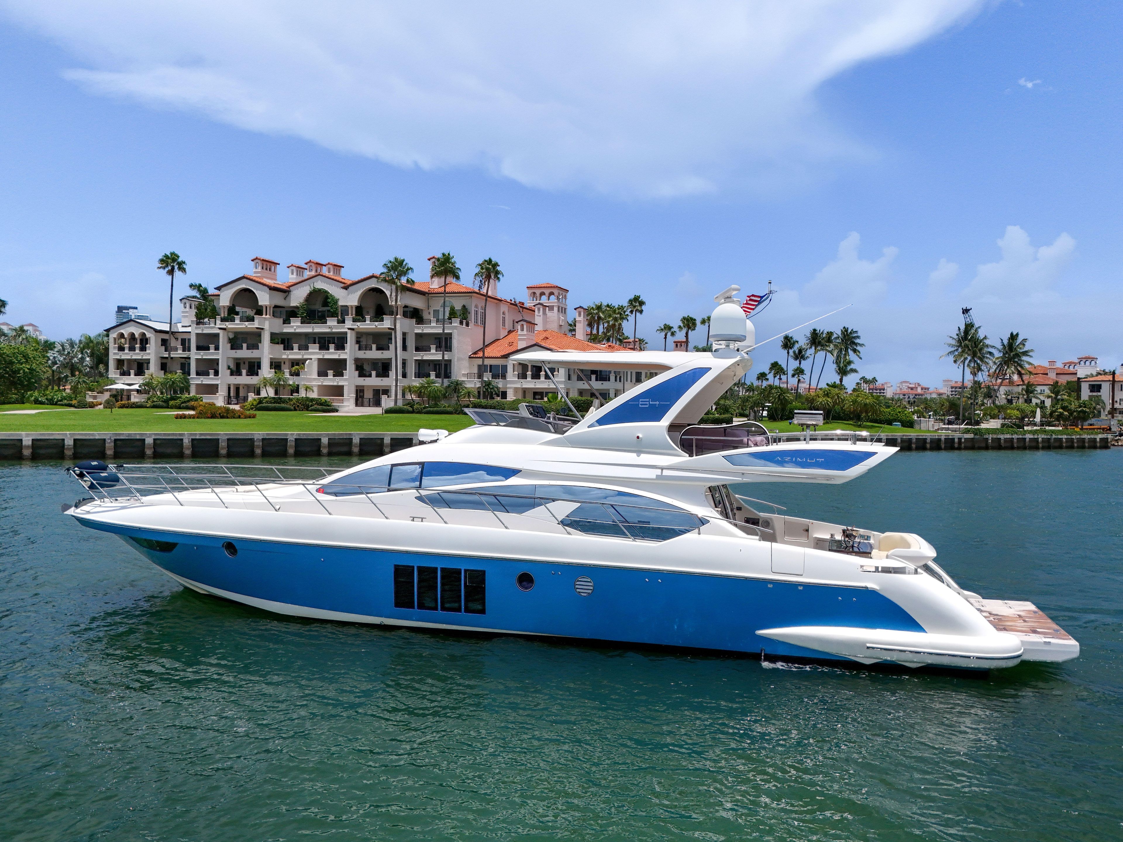 2012 Azimut 64 