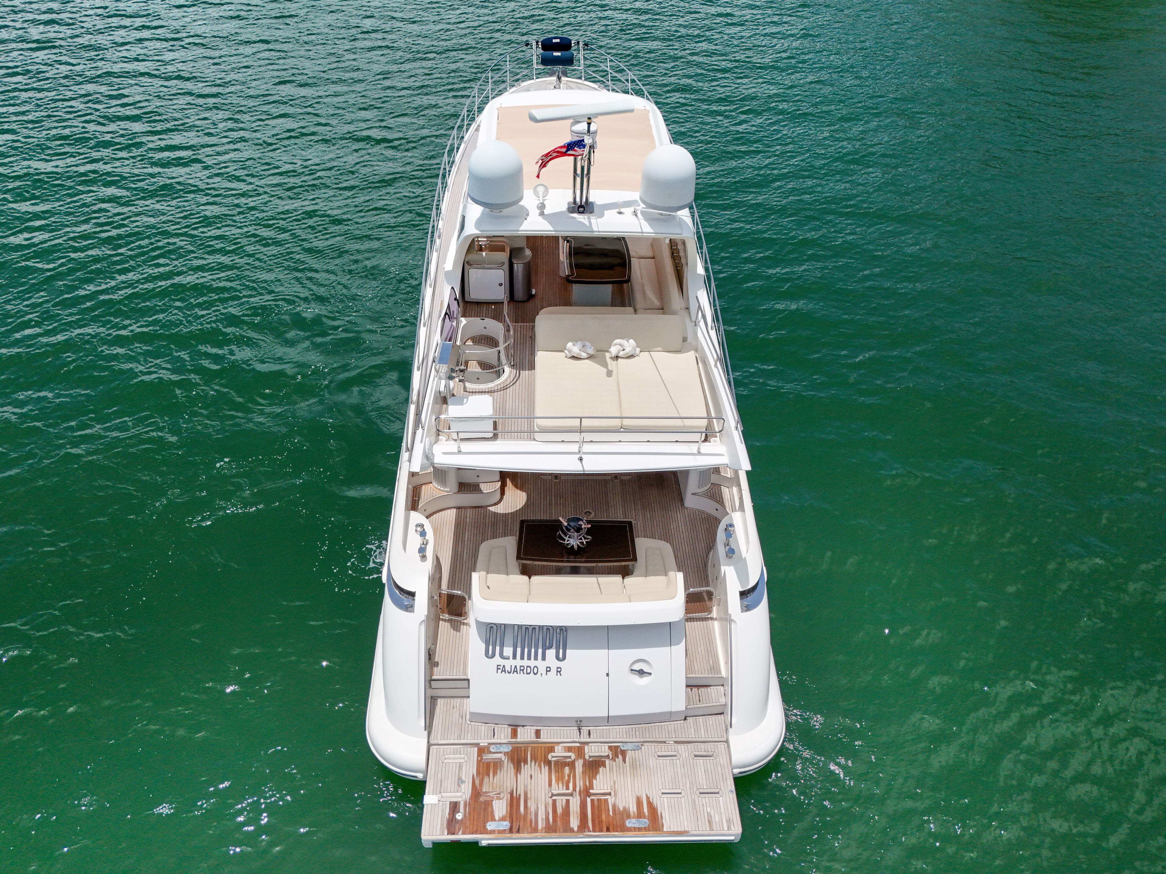 Yacht