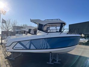 2023 Quicksilver 625 PILOTHOUSE