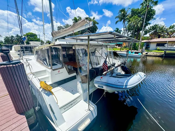 Waterlilly Yacht Photos Pics 