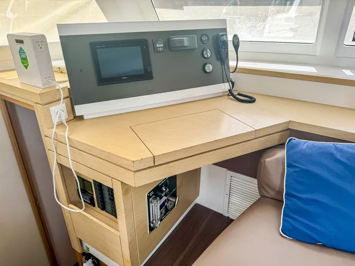 Waterlilly Yacht Photos Pics 