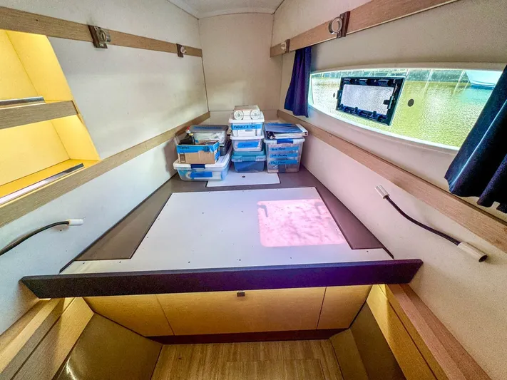 Waterlilly Yacht Photos Pics 