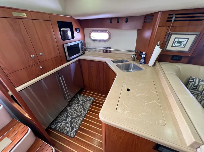 Peace Out Yacht Photos Pics Tiara 4400 Sovran