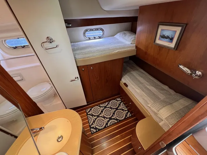 Peace Out Yacht Photos Pics Tiara 4400 Sovran