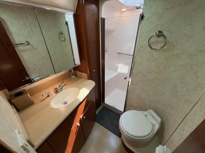 Peace Out Yacht Photos Pics Tiara 4400 Sovran