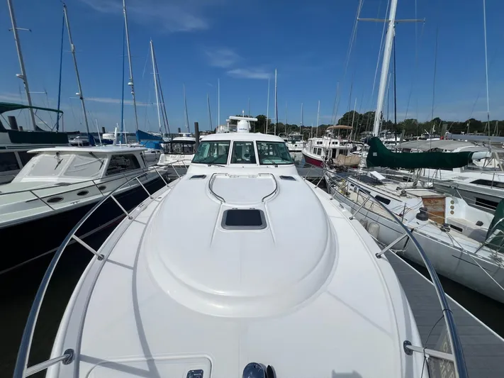 Peace Out Yacht Photos Pics Tiara 4400 Sovran