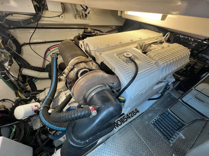 Peace Out Yacht Photos Pics Tiara 4400 Sovran