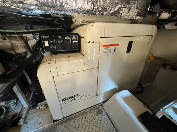 Peace Out Yacht Photos Pics Tiara 4400 Sovran