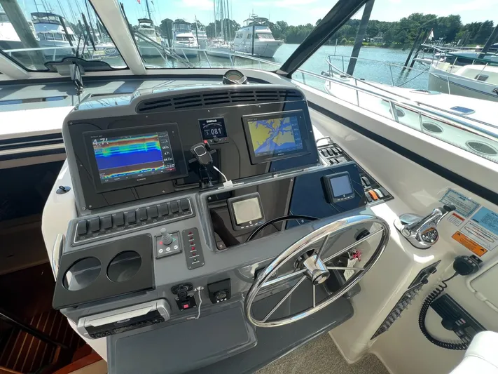 Peace Out Yacht Photos Pics Tiara 4400 Sovran