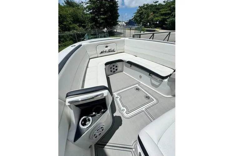 No Name Yacht Photos Pics 2019 Nor-Teck 390 Sport Center Console boat interior with white seating and modern design.