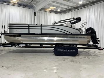 Harris Cruiser 210