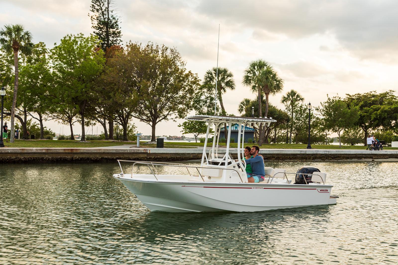 2024 Boston Whaler 190 Montauk