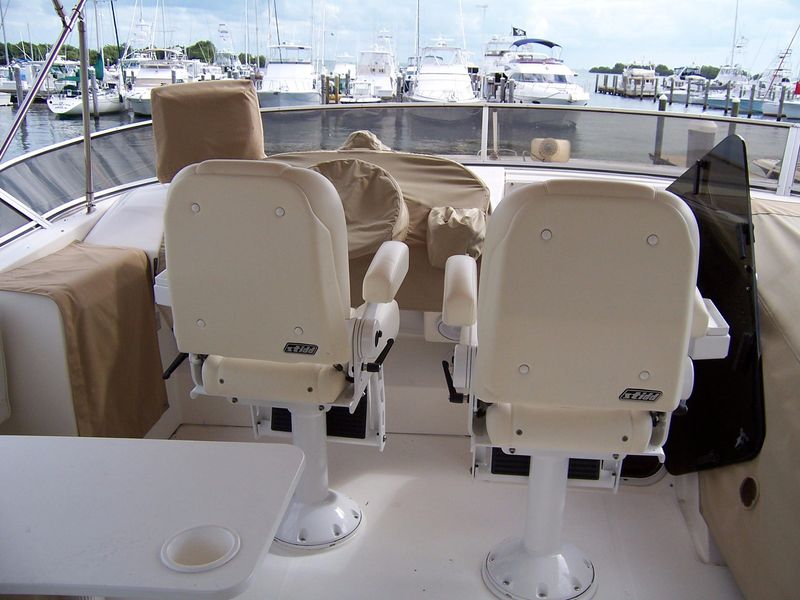 2003 Meridian 490 Pilothouse