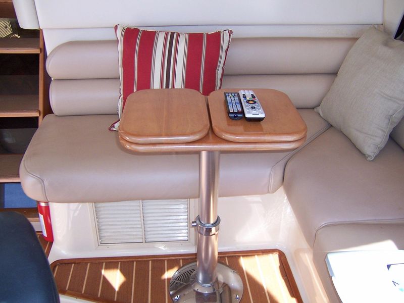 2003 Meridian 490 Pilothouse