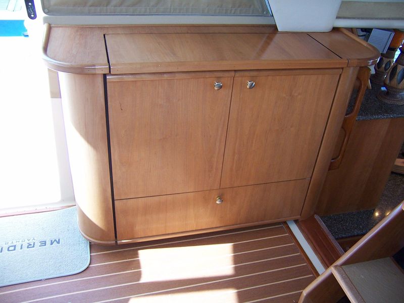 2003 Meridian 490 Pilothouse