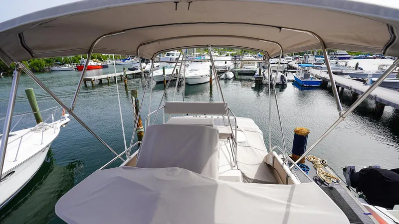 A Votre Sante Yacht Photos Pics Flybridge with covers