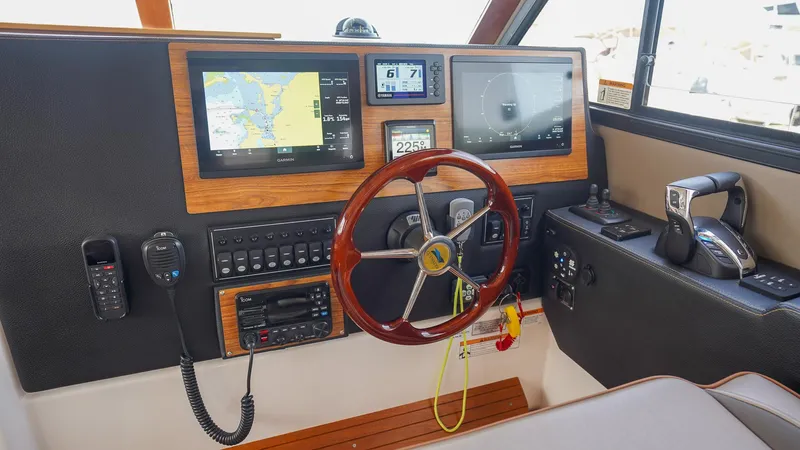 A Votre Sante Yacht Photos Pics 