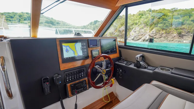 A Votre Sante Yacht Photos Pics 