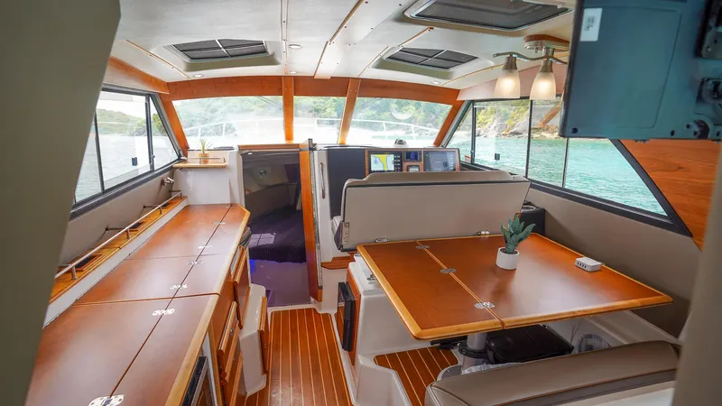 A Votre Sante Yacht Photos Pics 