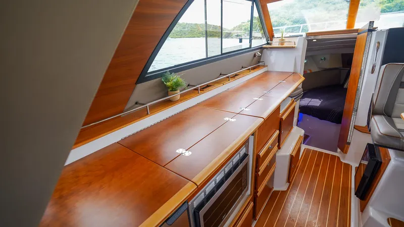 A Votre Sante Yacht Photos Pics 