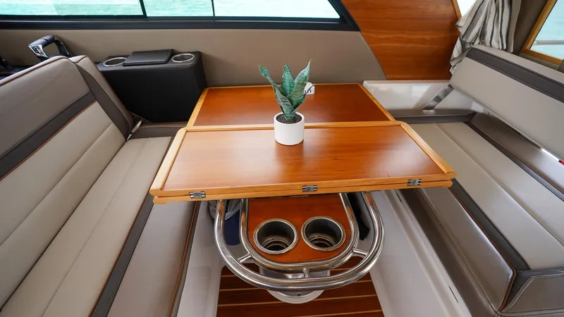 A Votre Sante Yacht Photos Pics 