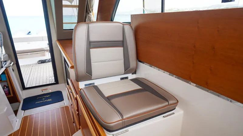 A Votre Sante Yacht Photos Pics 