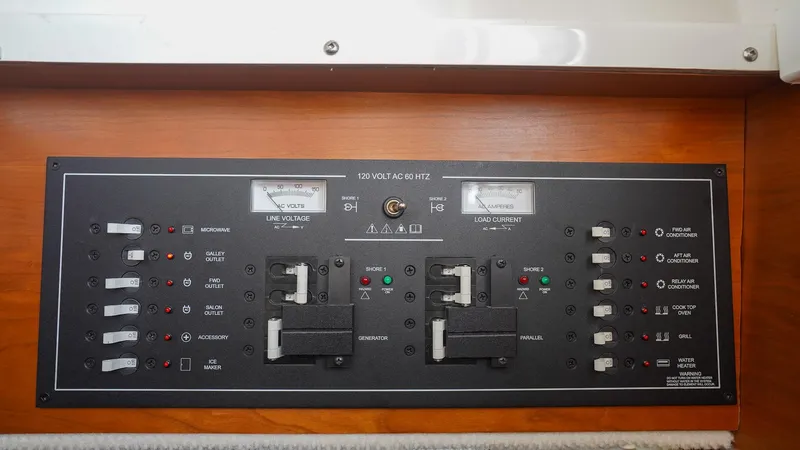 A Votre Sante Yacht Photos Pics 