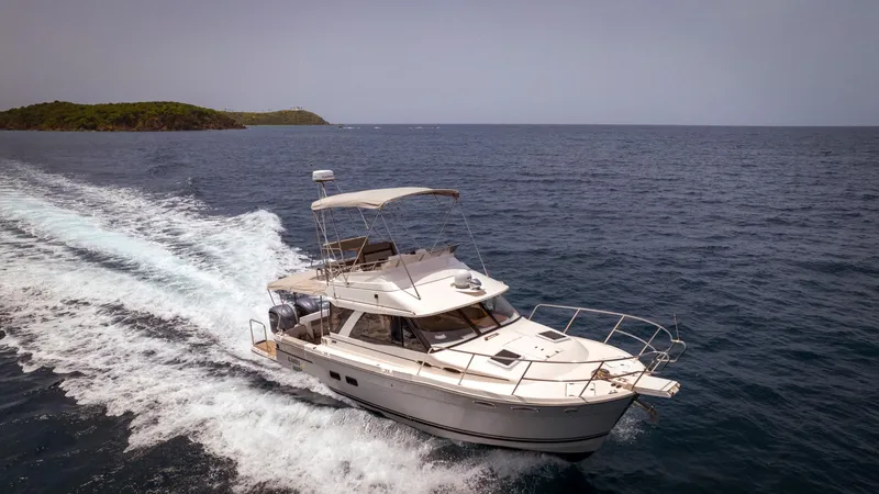 A Votre Sante Yacht Photos Pics 