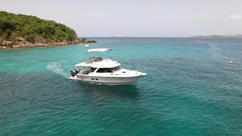 A Votre Sante Yacht Photos Pics 